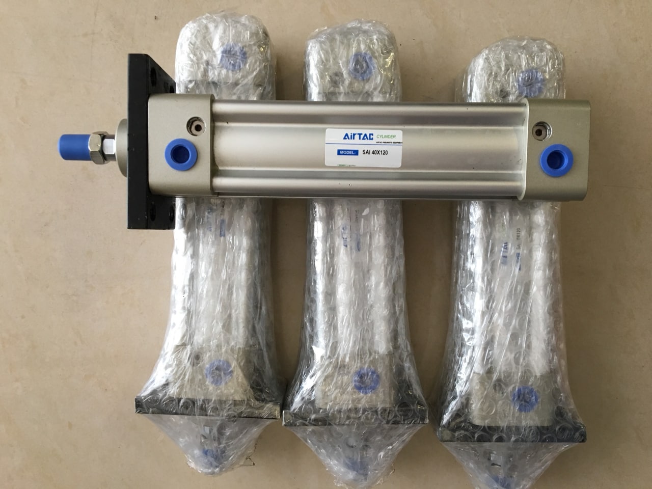 Xy lanh vuông SAI (ISO 15552) của Airtac