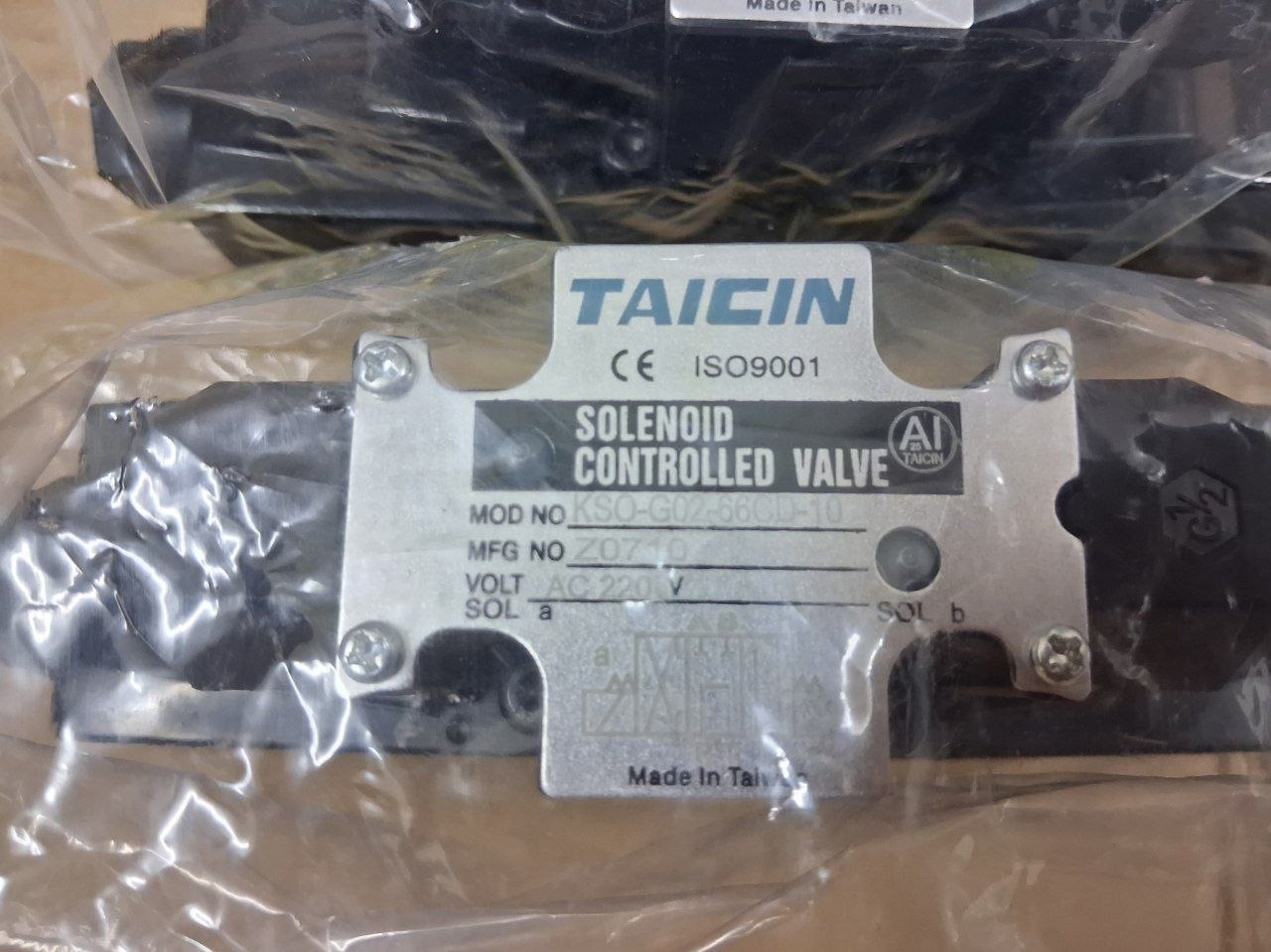 Van thủy lực điện từ TAICIN KSO-G02-4CD-10 (Đài Loan)